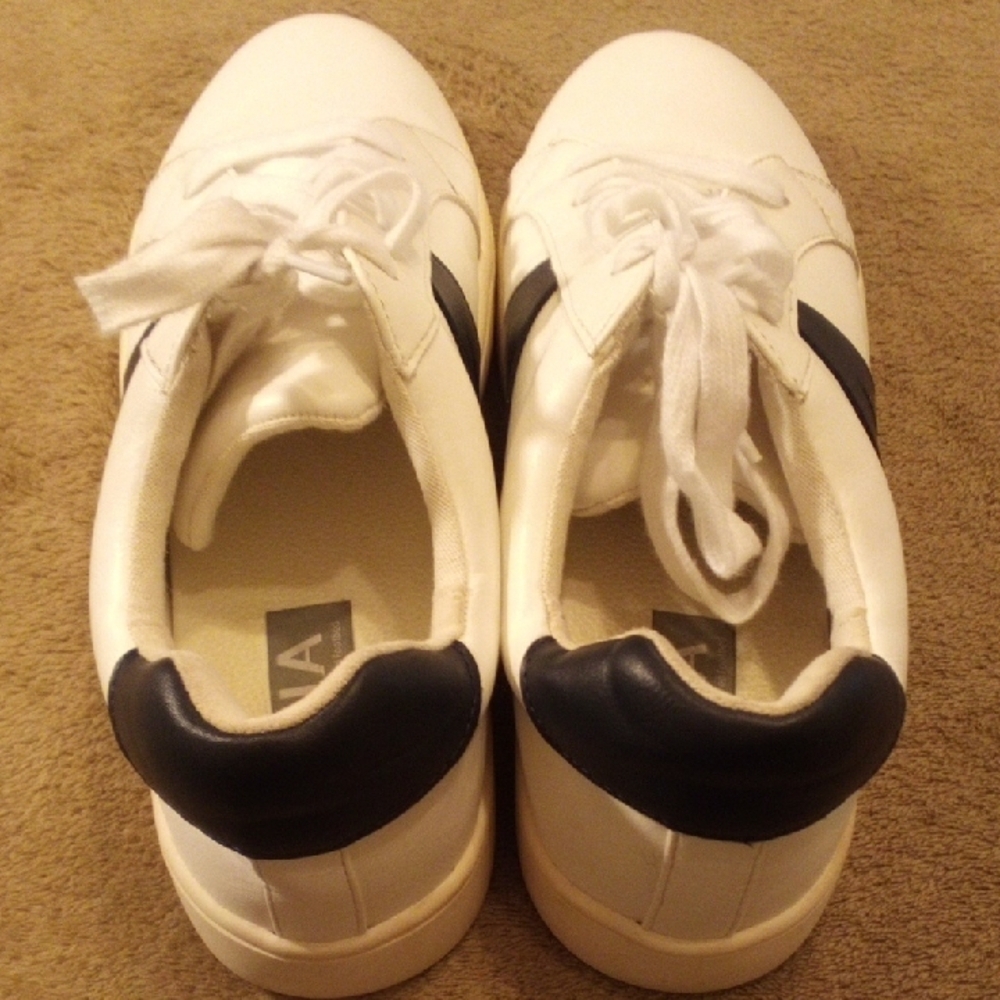 MIA White and Black Women's Sneakers - Picture 4 of 7